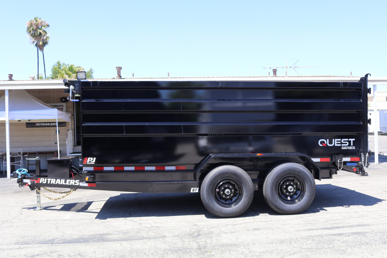 New 2026 PJ Trailers D7142 Dump Trailer