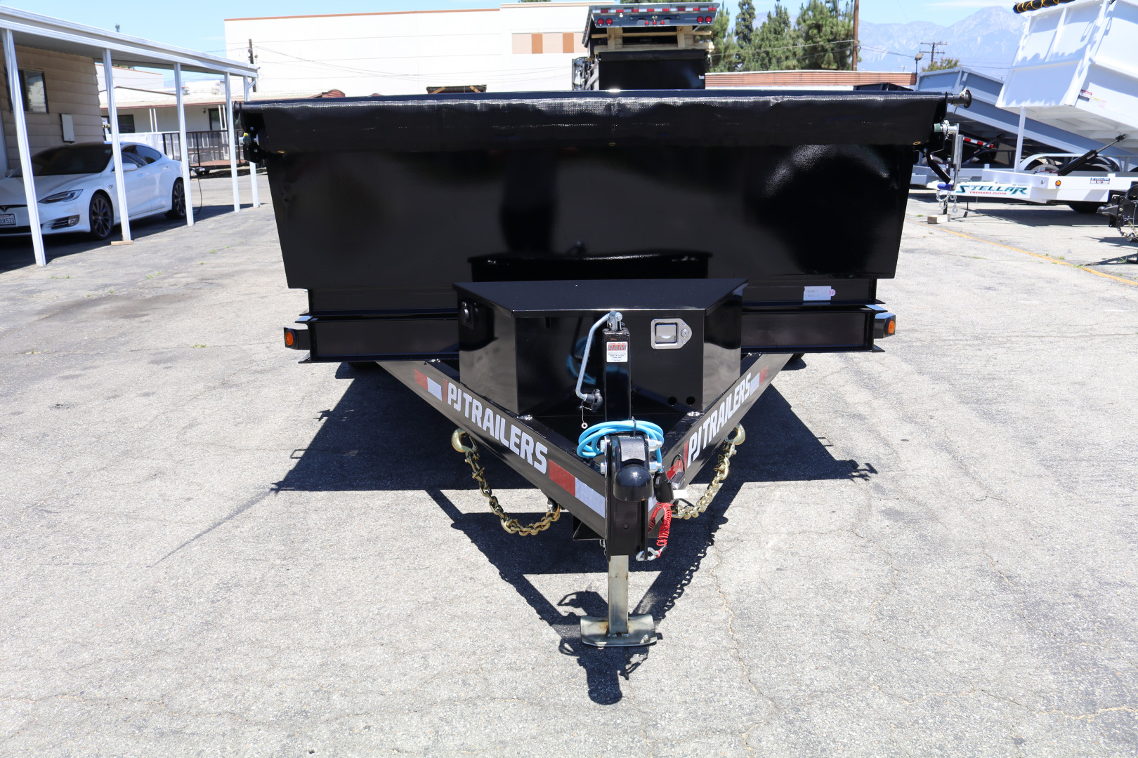 New 2026 PJ Trailers D7142 Dump Trailer