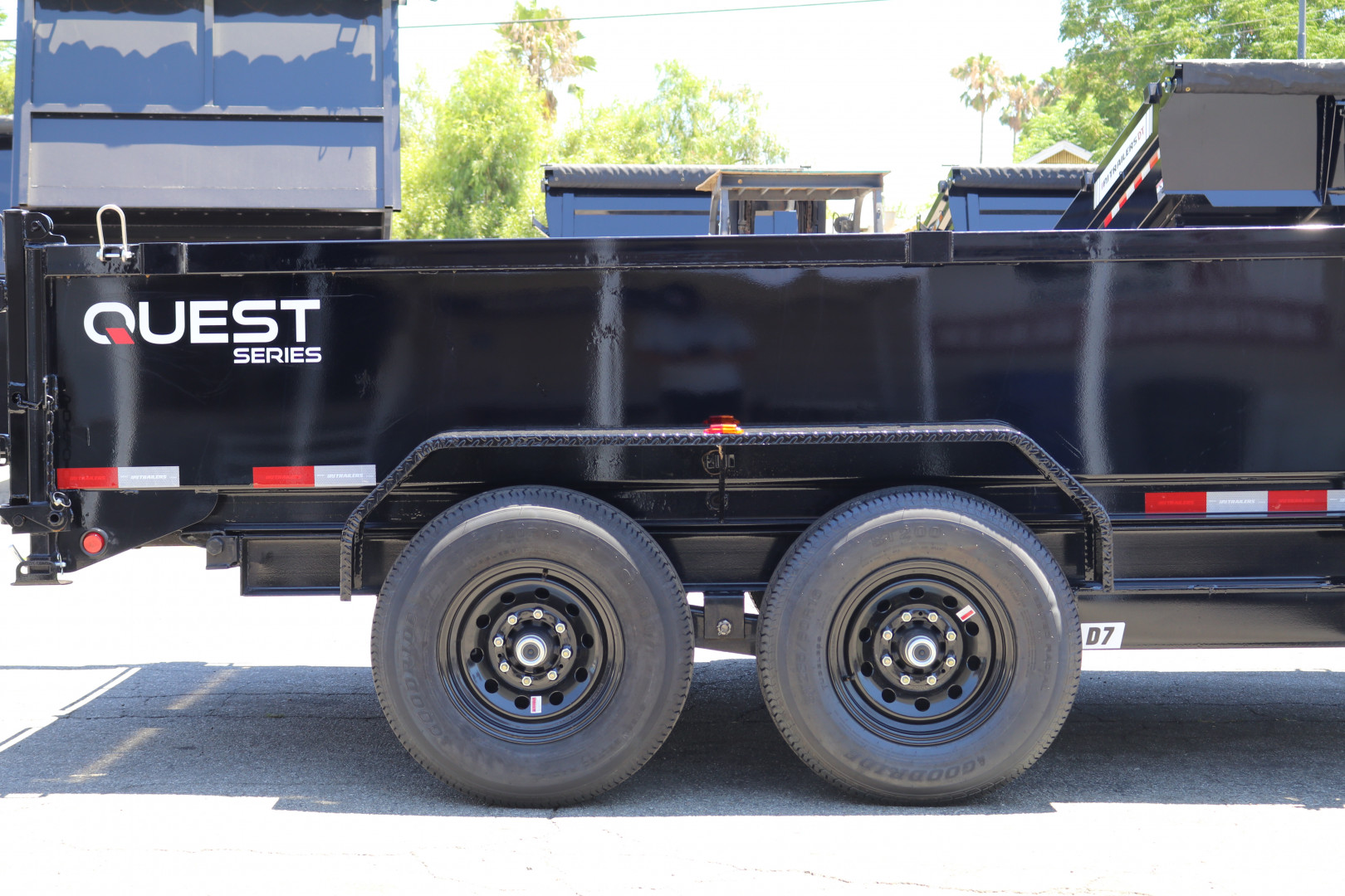 New 2026 PJ Trailers D7142 Dump Trailer