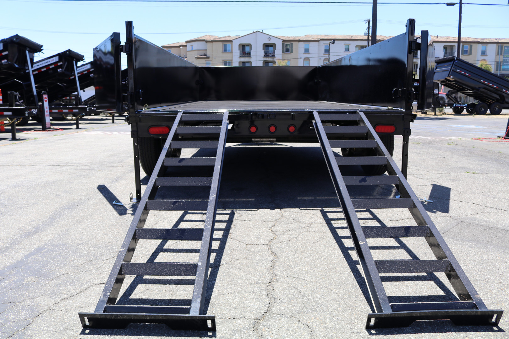 New 2026 PJ Trailers D7142 Dump Trailer