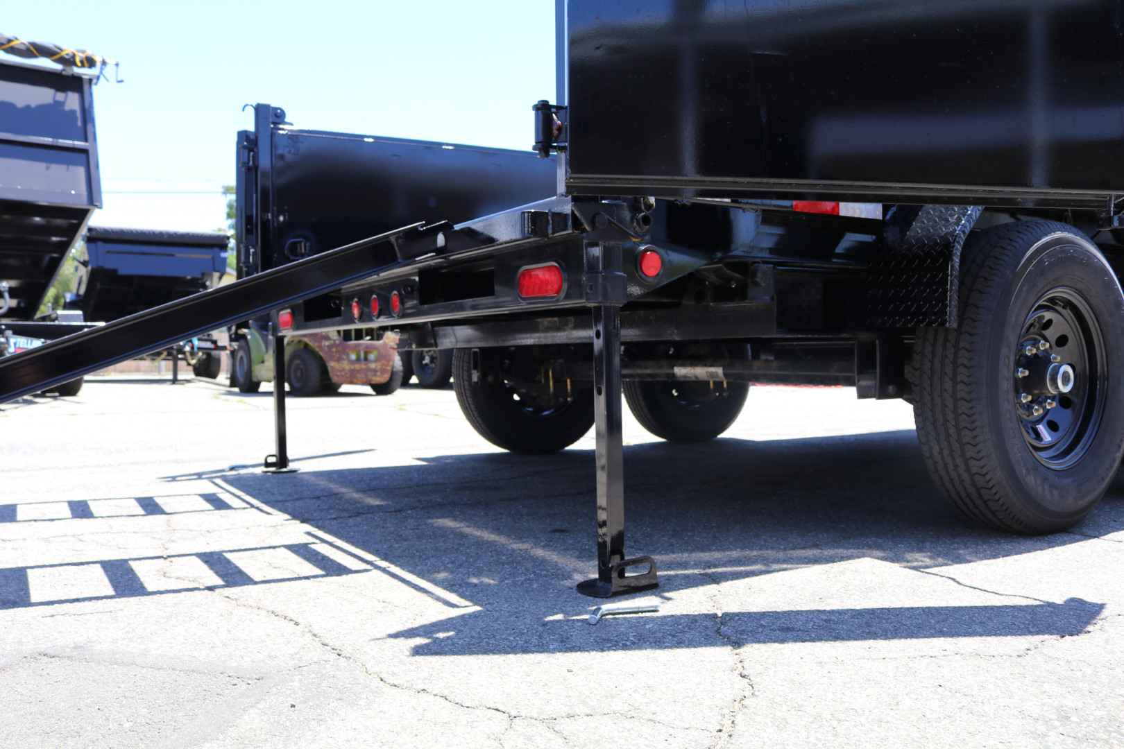 New 2026 PJ Trailers D7142 Dump Trailer