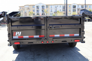 New 2026 PJ Trailers D7142 Dump Trailer