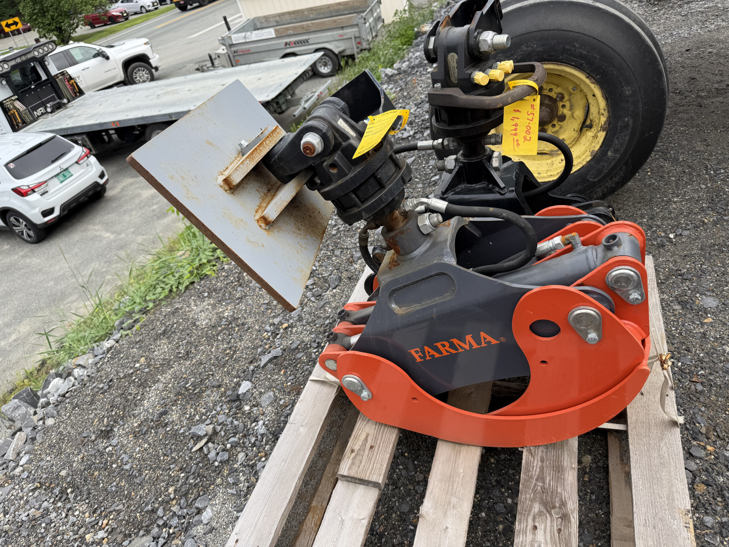 New 2025 Farma 42" GRAPPLE