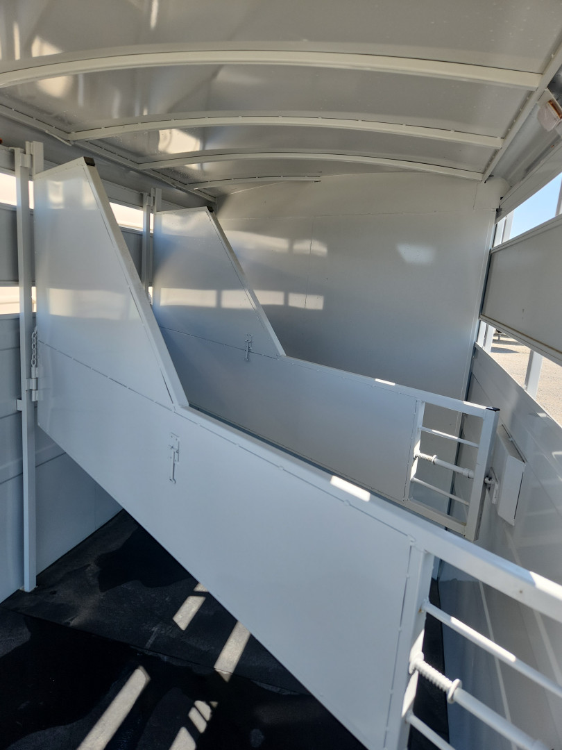 New 2025 Titan Trailer PRIMO Stock / Stock Combo Trailer