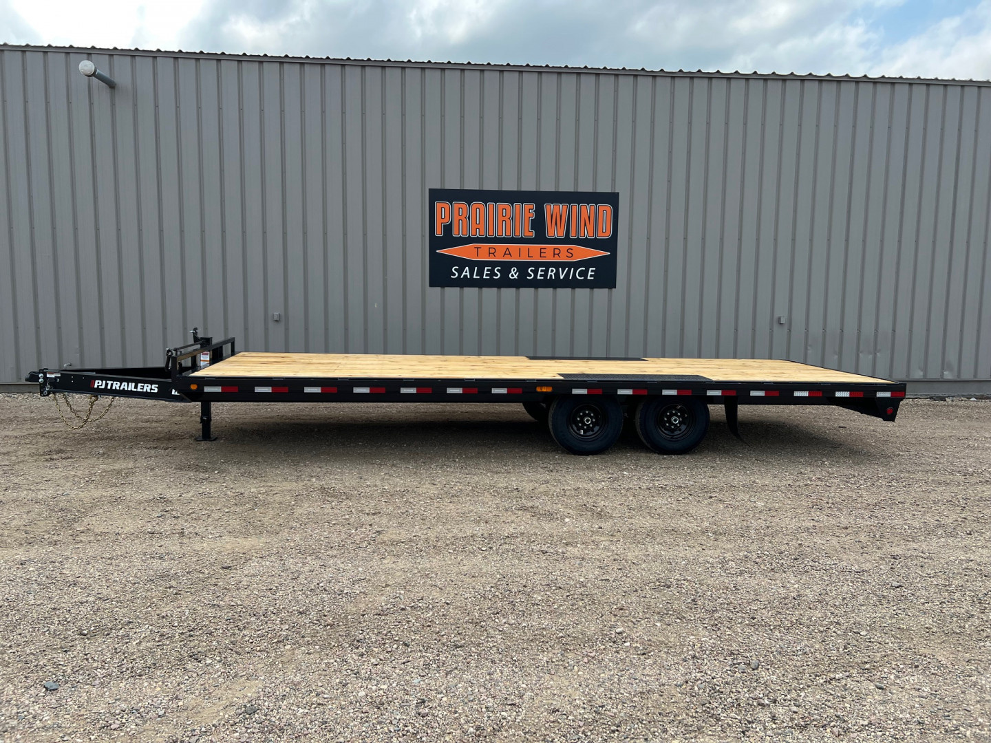 New 2026 PJ Trailers 24 Deckover Equipment Trailer