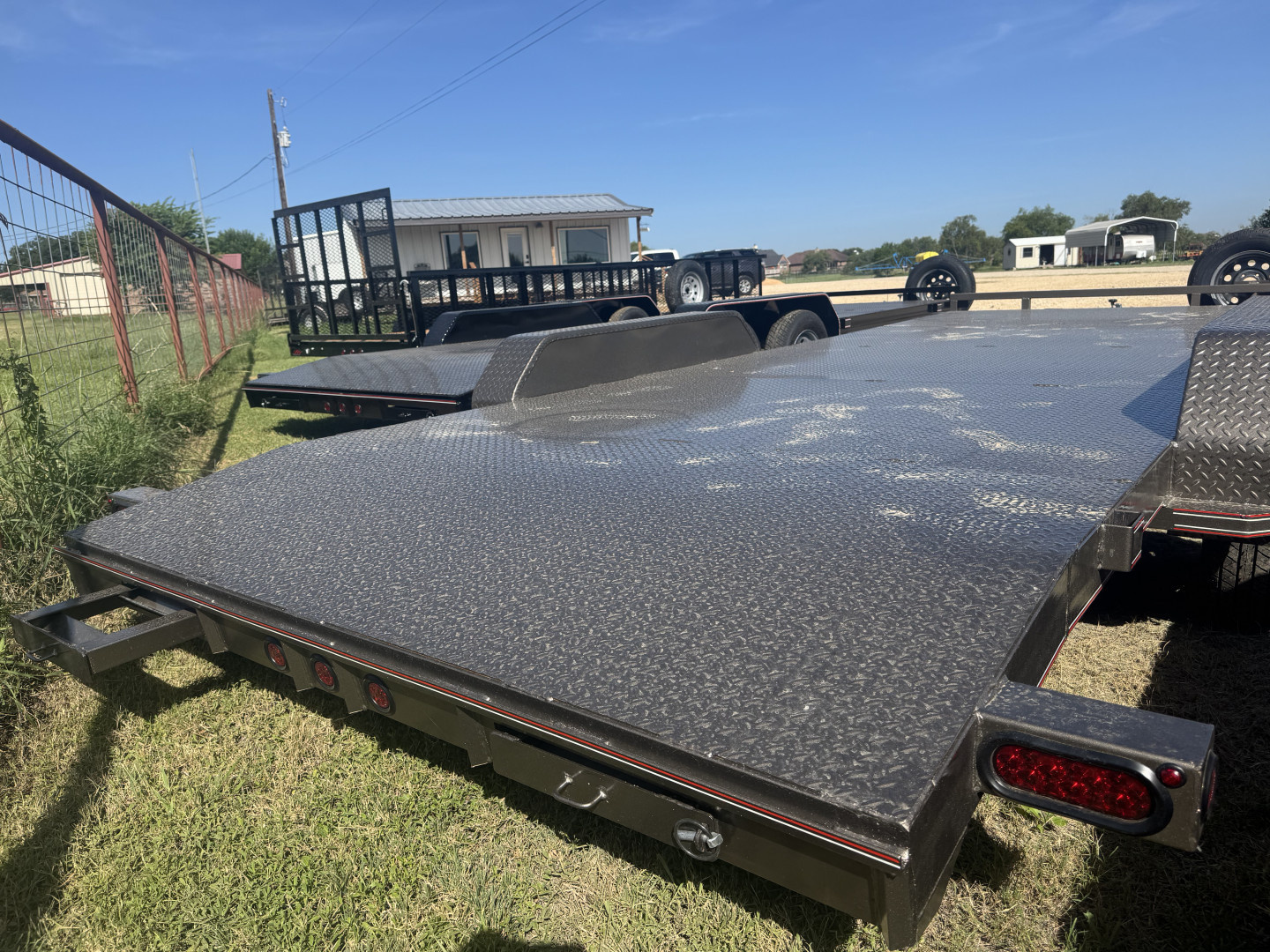 New 2026 Diamond T 8320HCH Car Hauler