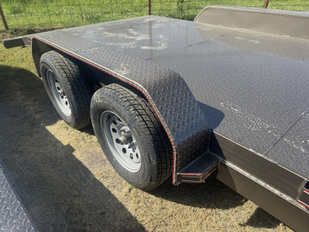 New 2026 Diamond T 8320HCH Car Hauler