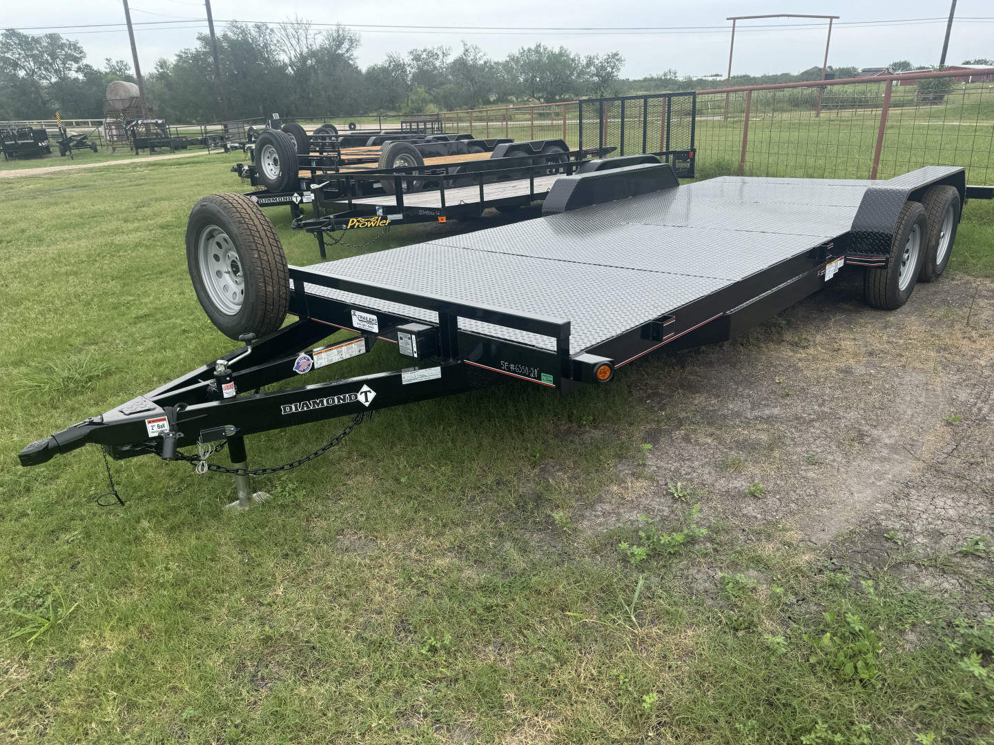 New 2026 Diamond T 8320HCH Car Hauler