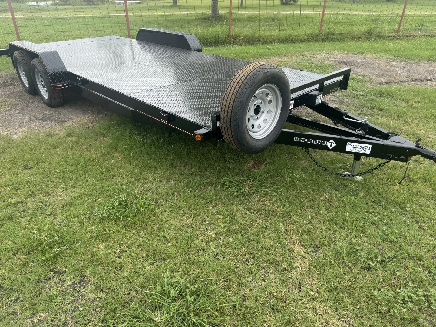 New 2026 Diamond T 8320HCH Car Hauler