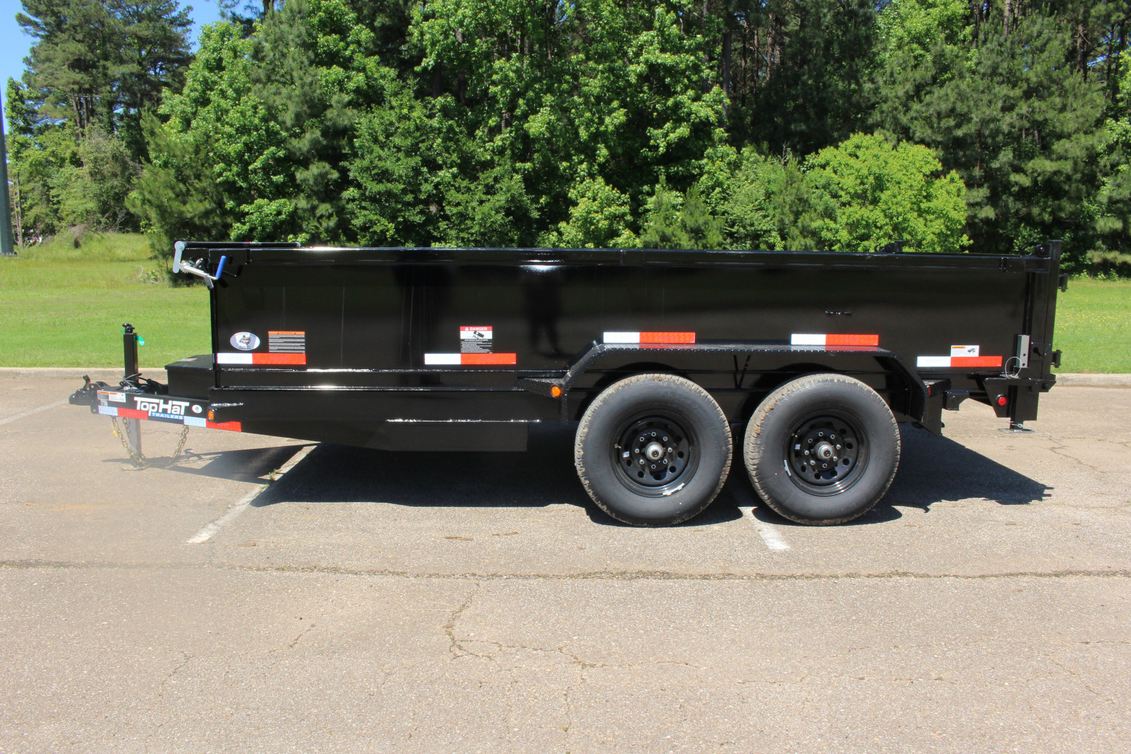 New 2025 Top Hat 14X83 ECONO DUMP 140 Dump Trailer