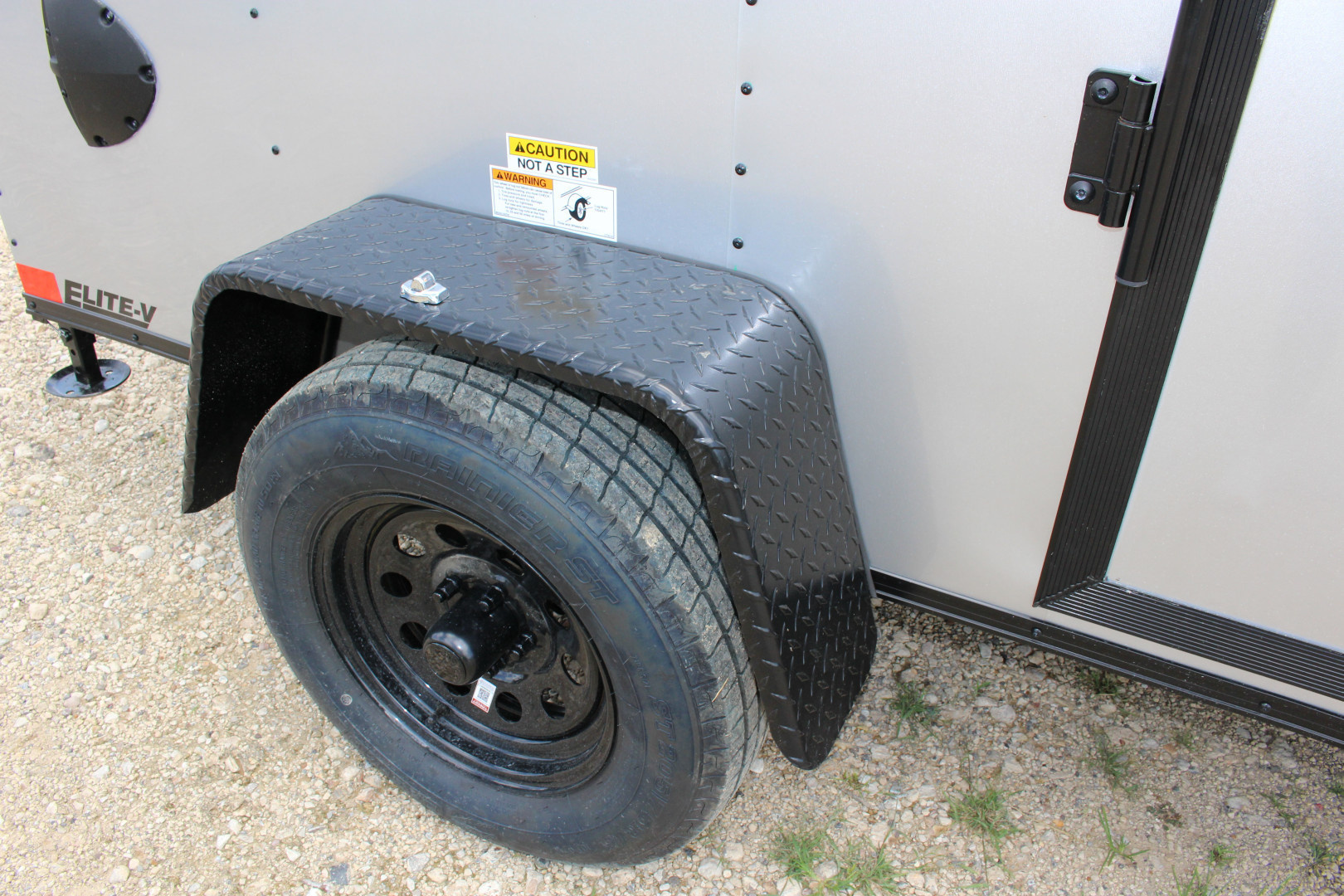 New 2025 Cargo Craft 5X10 Enclosed Elite V-Nose Trailer