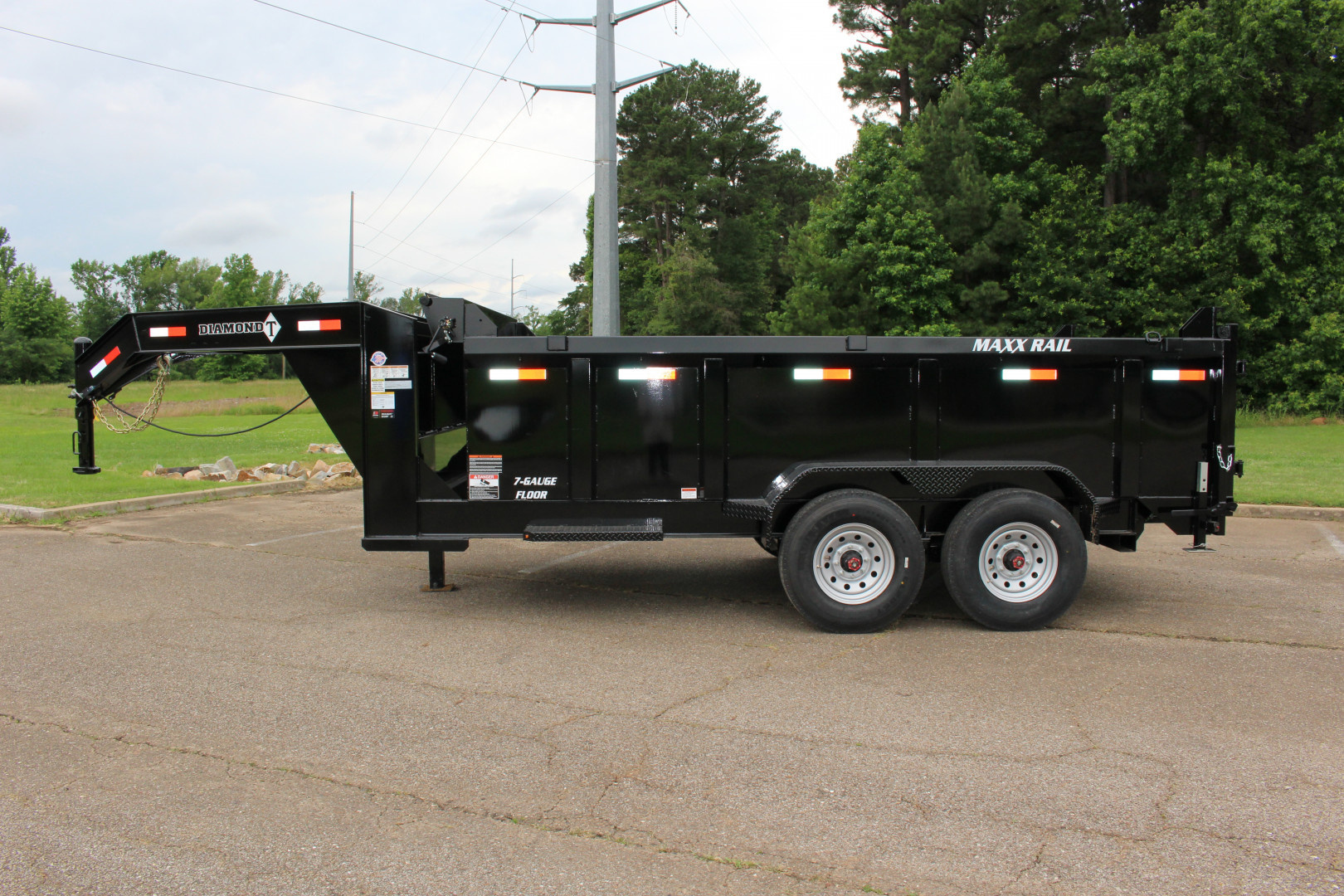 New 2025 Diamond T 83X14 DMP160 GN 36" SIDES HYD FRONT JACK- FREE SPARE TIRE