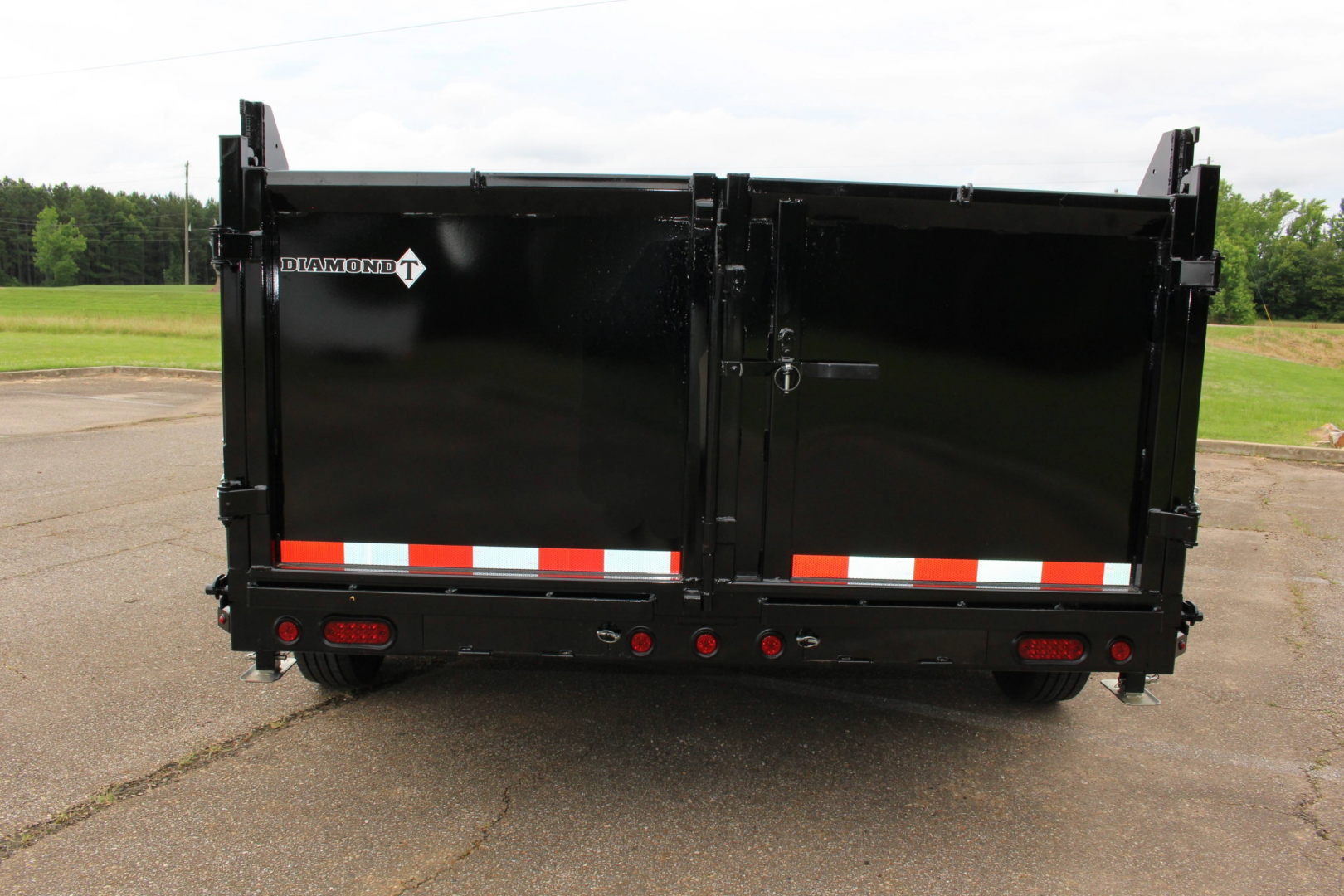 New 2025 Diamond T 83X14 DMP160 GN 36" SIDES HYD FRONT JACK- FREE SPARE TIRE