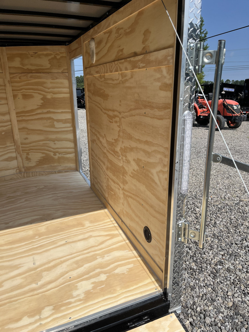 New 2026 Big Daddys Edition 5X8 Enclosed Trailer With Side Door, Ramp Door, Diamond Plate