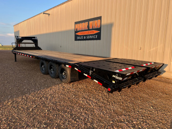 New 2026 PJ Trailers 32 Triple Axle Low Profile LS Gooseneck Trailer