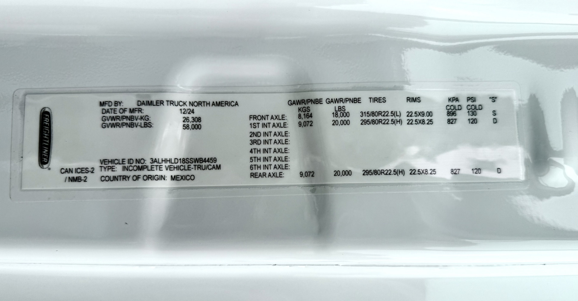 New 2026 Renegade RV Classic 45CBF with 2 Baths