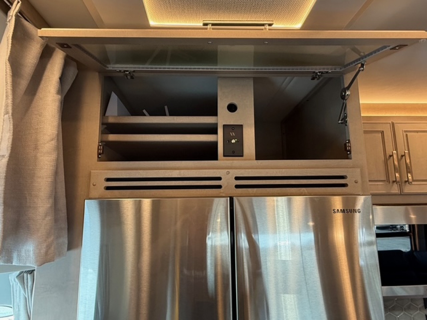 New 2026 Renegade RV Classic 45CBF with 2 Baths