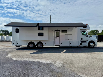 New 2026 Renegade RV Classic 45CBF with 2 Baths