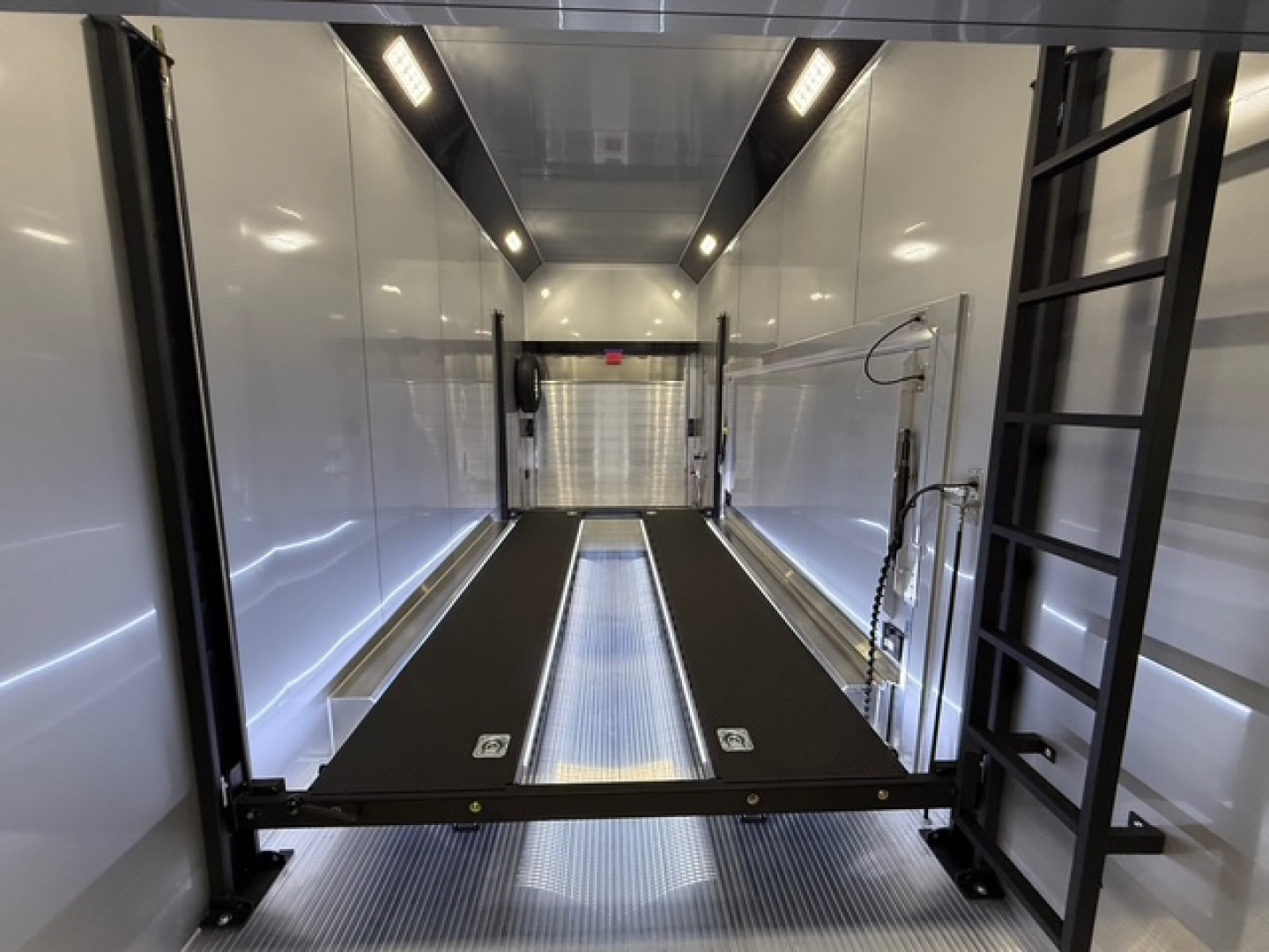 New 2026 inTech Trailers 8.5 x 28 Stacker