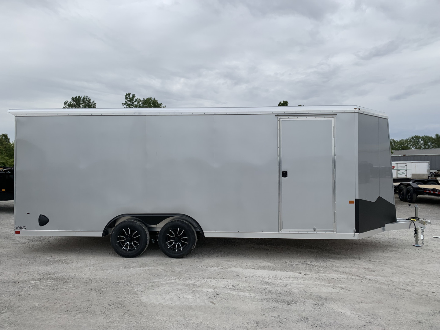 New 2026 NEO Trailers NAUX2085R12 (8.5' X 20') 7K V-NOSE Car / Racing Trailer