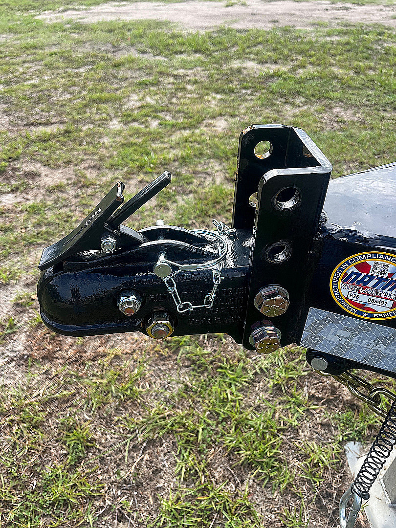 New 2025 Load Trail 83 x 20 10k Carhauler Slide-In ramps