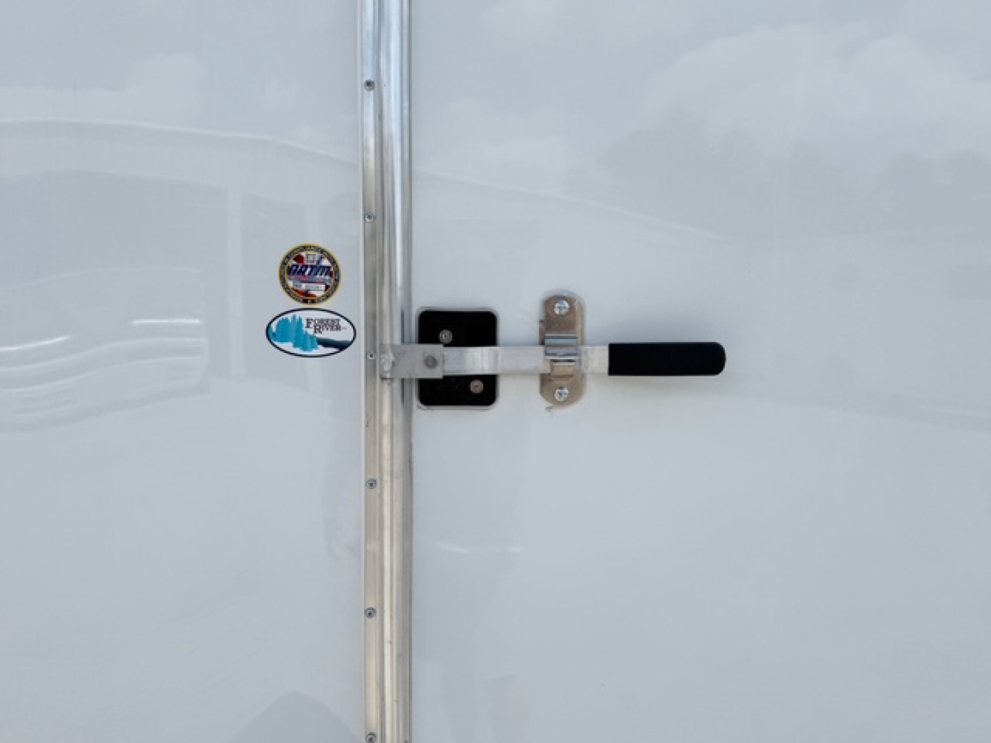 New 2025 Continental Cargo 8.5x24 Car Hauler