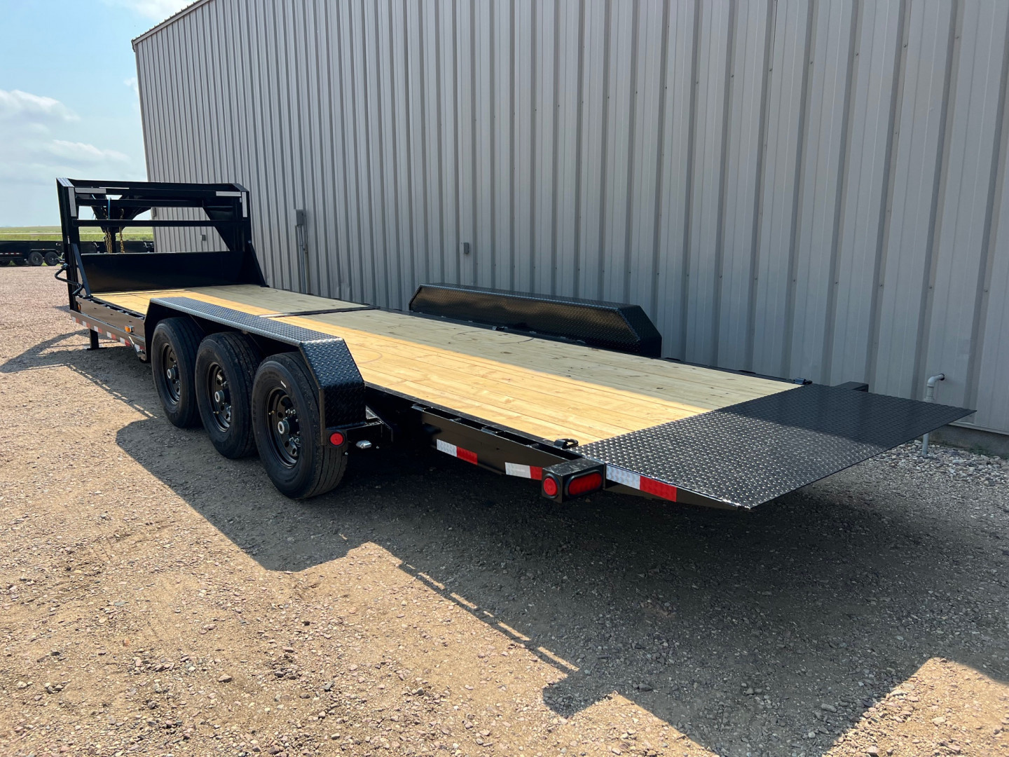 New 2026 PJ Trailers 26 Tilt Gooseneck Triple Axle T7 Trailer