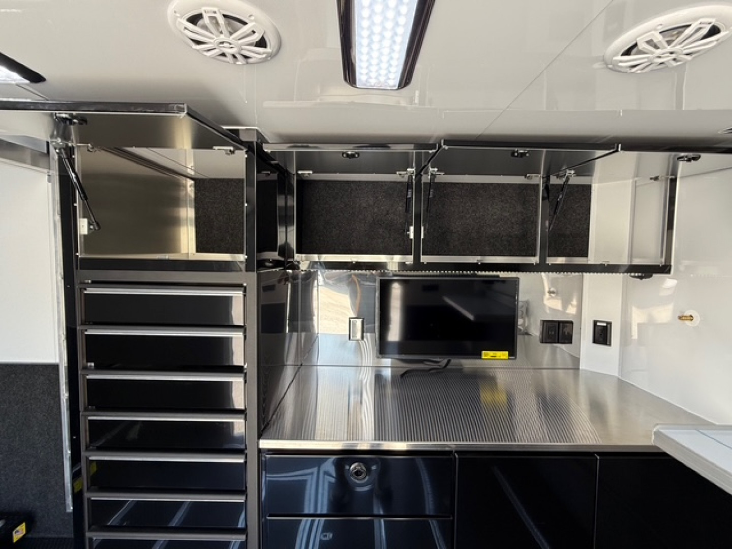 New 2026 ATC 8.5x36 ROM900 Stacker