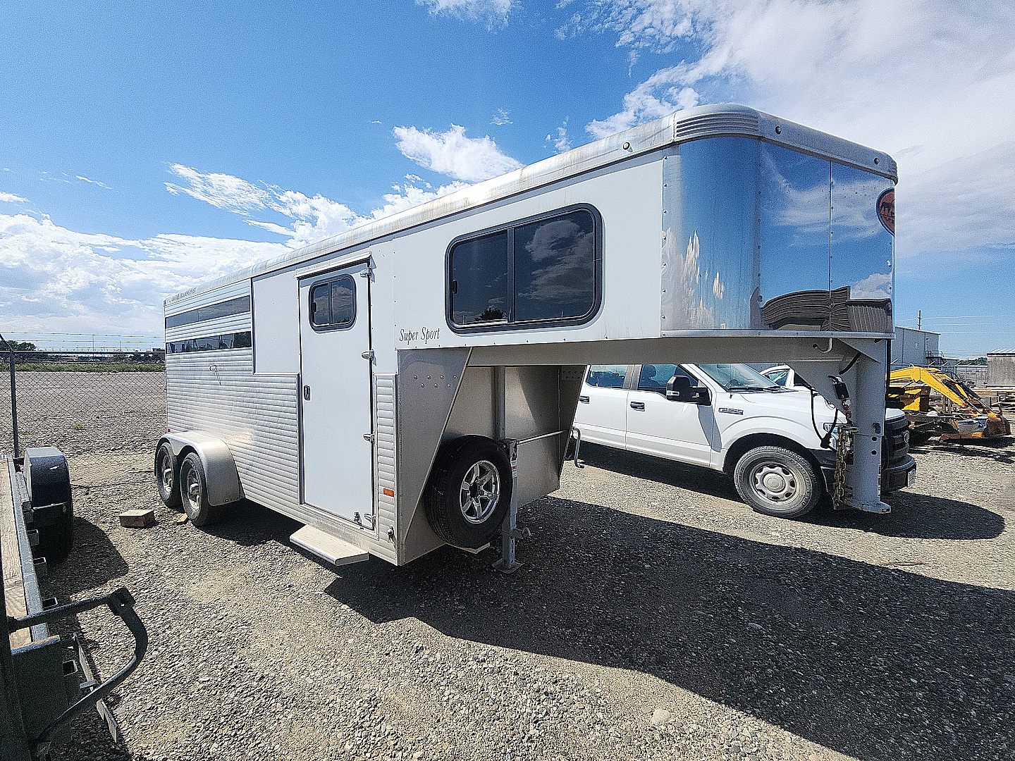 Used 2019 Sundowner Trailers 3H SUPER SPORT Stock / Stock Combo Trailer