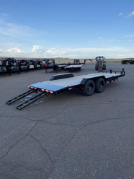 New 2025 PJ Trailers 83" x 18' CC Equipment Trailer