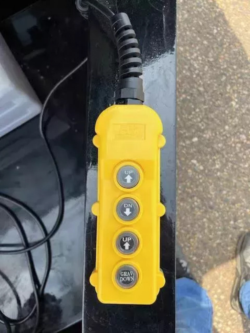 New 2026 PJ Trailers DT1 Voyager Telescopic Dump Trailer