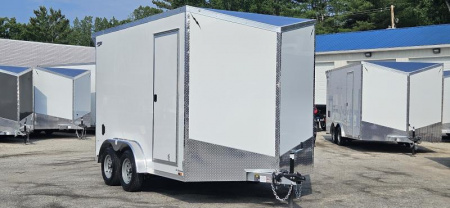 New 7.5 X 12 ENCLOSED CARGO POLYCORE EXTERIOR 2025 LIGHTNING TANDEM AXLE