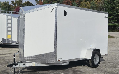 New 6 X 10 SINGLE AXLE ENCLOSED CARGO ALL ALUMINUM LIGHTNING 2025
