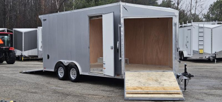 New 8 X 16 ENCLOSED SNOWMOBILE/SIDE BY SIDE POLYCOR EXTERIOR 2025 LIGHTNING ALL ALUMINUM