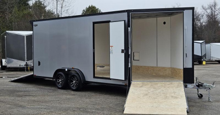 New 7.5 X 23 SNOWMOBILE ENCLOSED 18' BOX + 5' V NOSE POLYCOR EXTERIOR 2025 ALUMINUM LIGHTNING