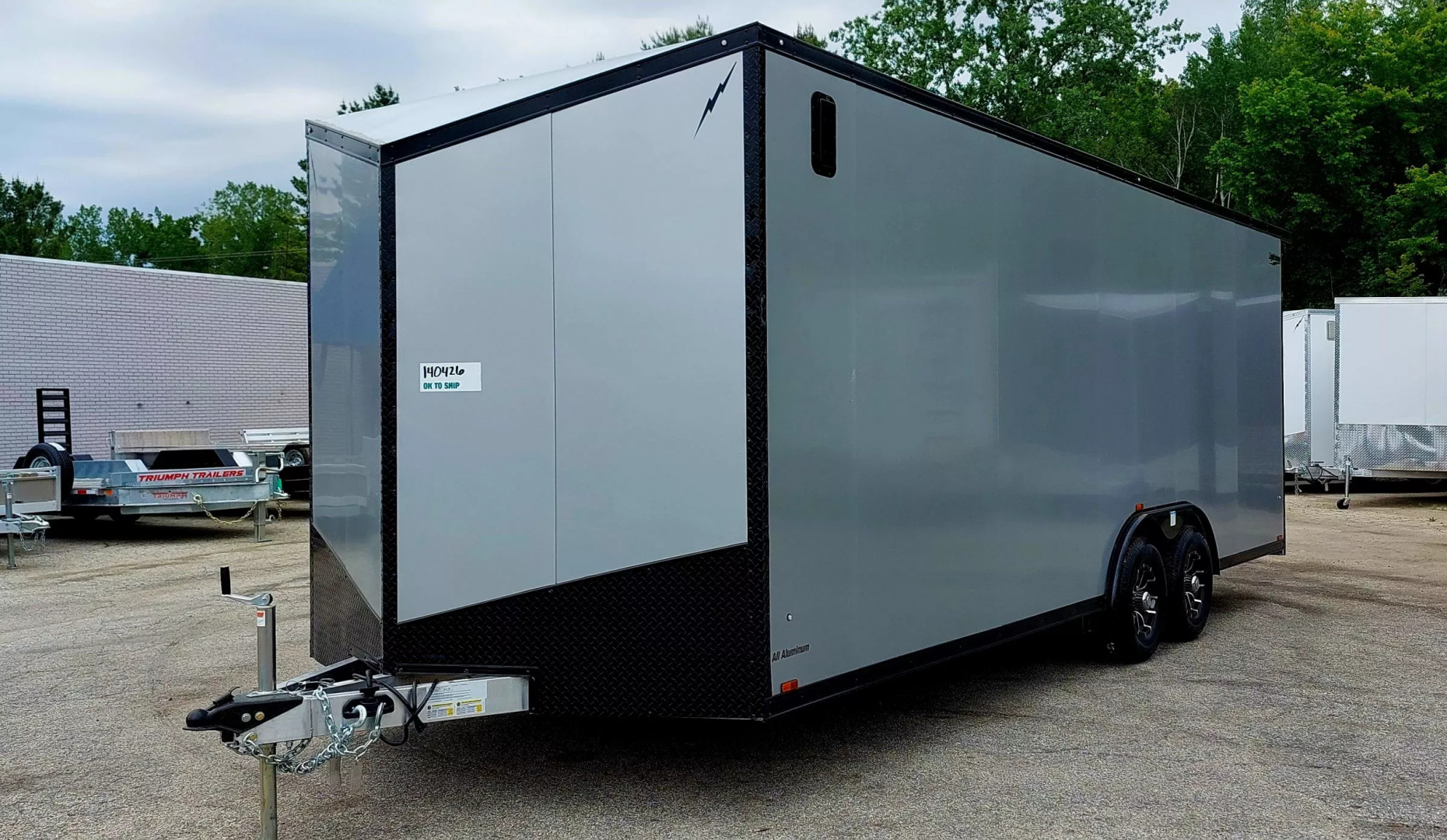 New 8 X 22 CAR HAULER ENCLOSED 5200# AXLES ALL ALUMINUM 2025 LIGHTNING