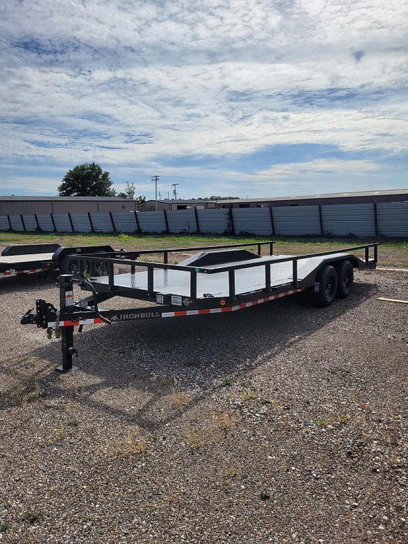 New 2024 Iron Bull ETB10 102" x 20' Equipment Trailer
