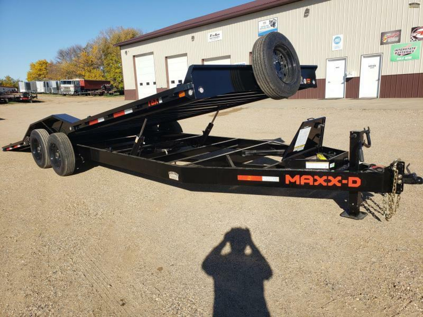 New 2025 MAXX-D T8X10024 24' FULL POWER TILT TRAILER W/ 8K AXLES