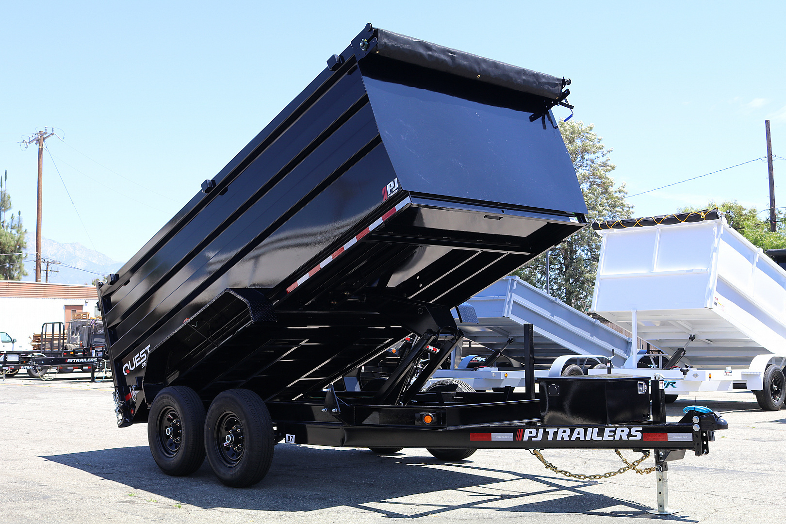 New 2026 PJ Trailers D7142 Dump Trailer