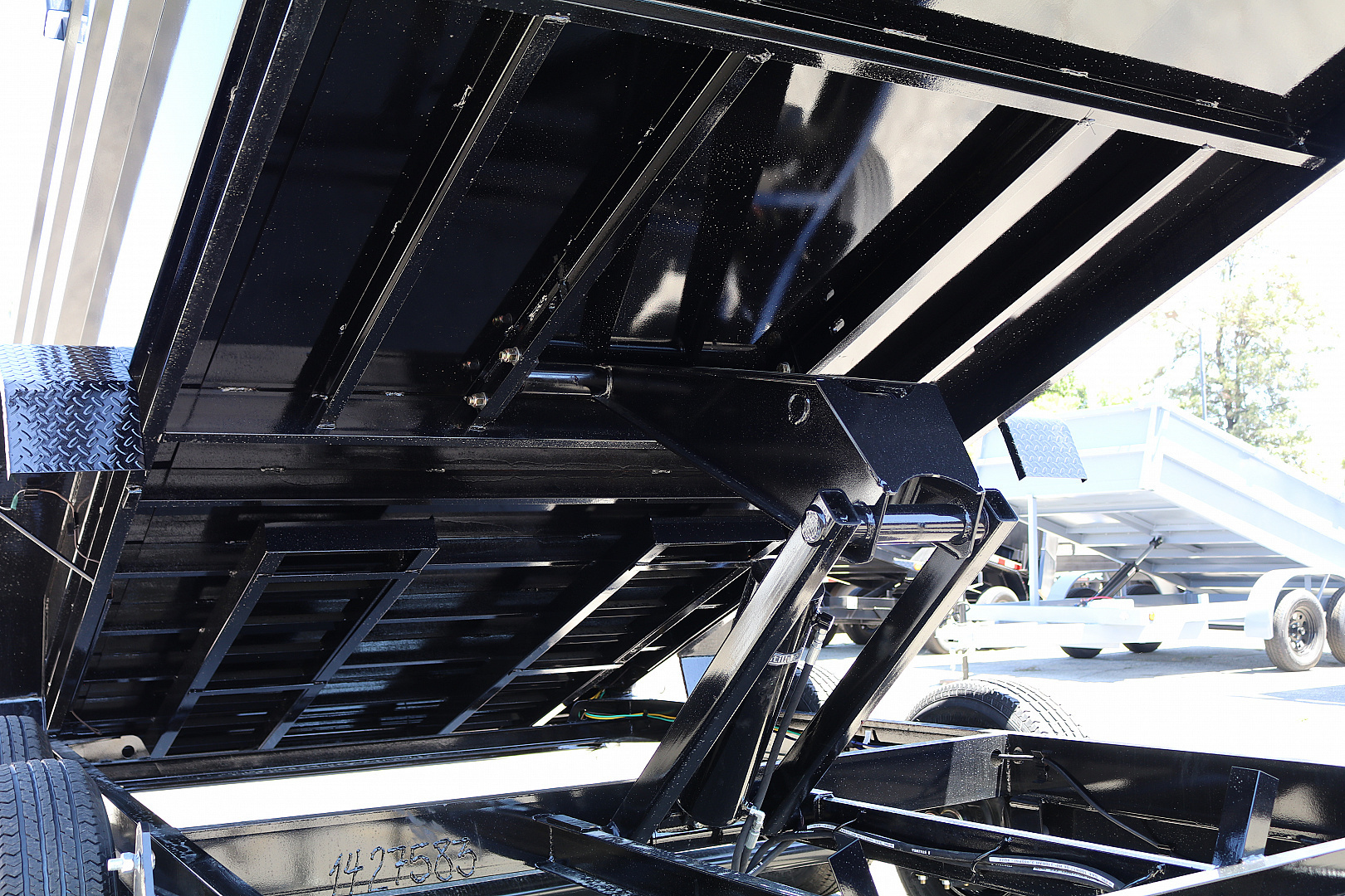 New 2026 PJ Trailers D7142 Dump Trailer