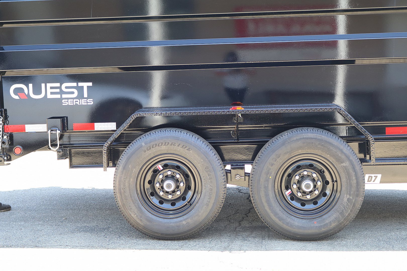 New 2026 PJ Trailers D7142 Dump Trailer