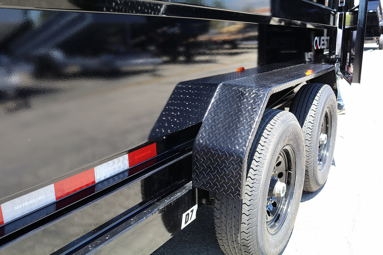 New 2026 PJ Trailers D7142 Dump Trailer