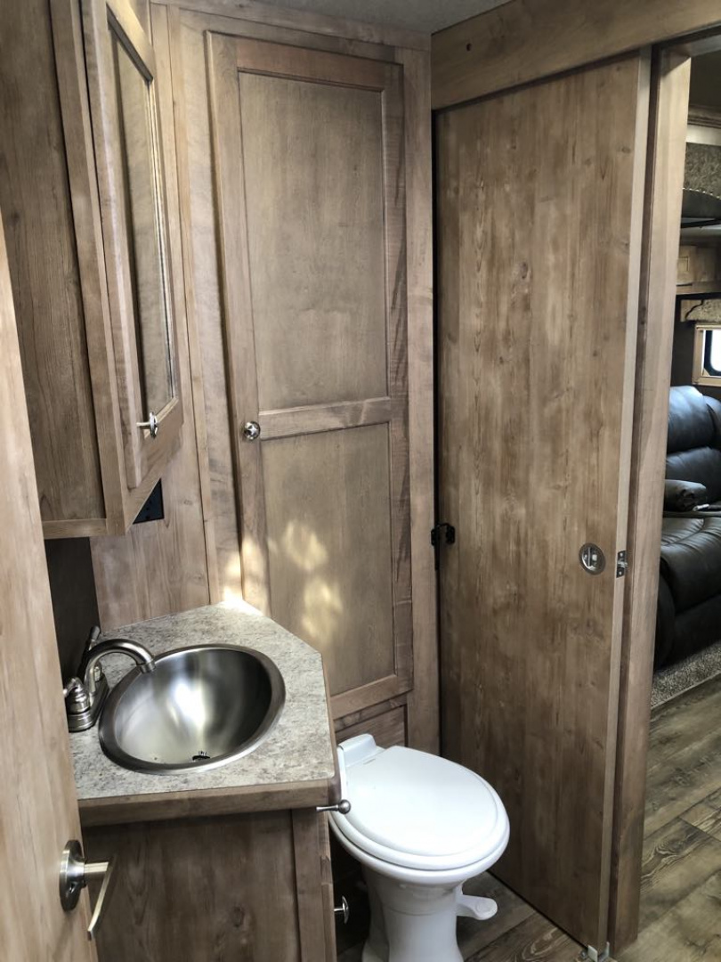 New 2025 Merhow 3H 16'SW Stampede LQ