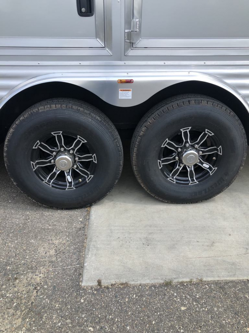 New 2026 Bison Trailer Living Quarter