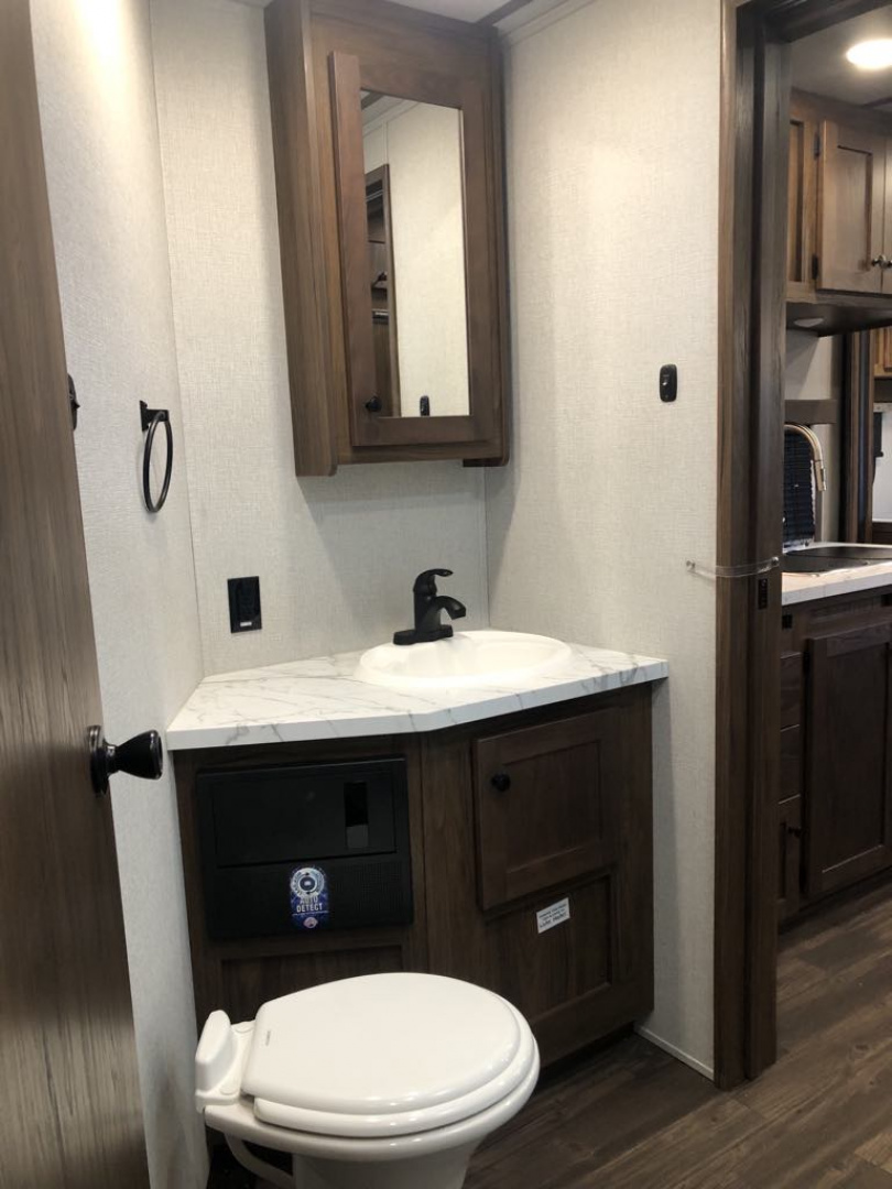 New 2026 Bison 4H 16'SW LQ