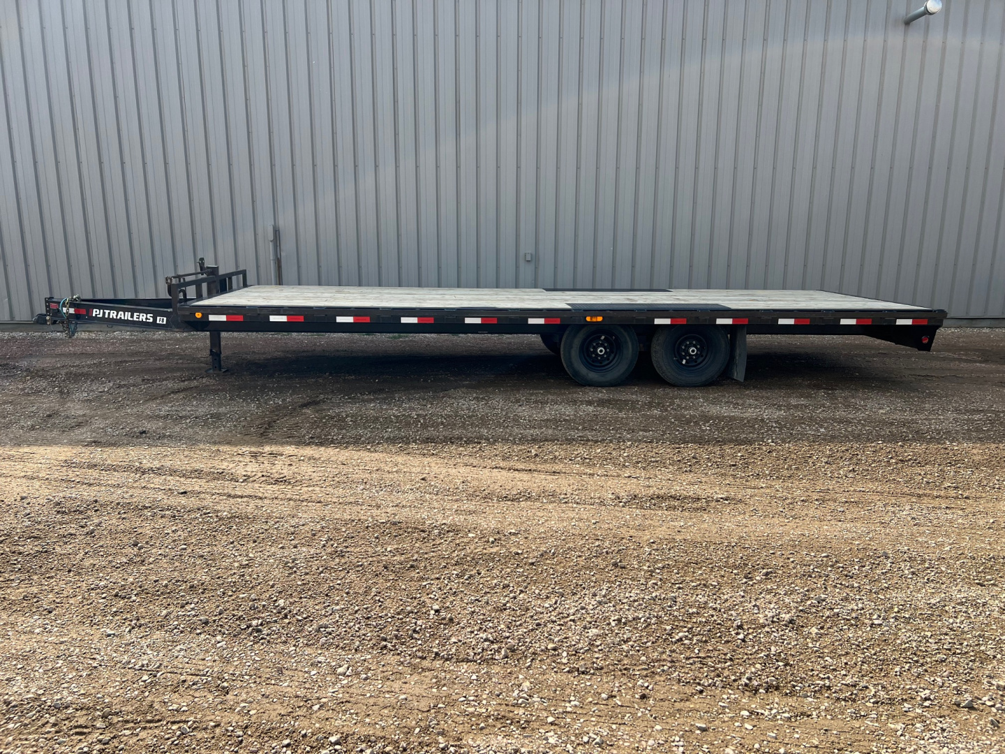 Used 2024 PJ Trailers 24' F8 Deckover Equipment Trailer