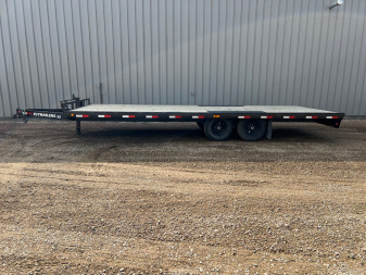 Used 2024 PJ Trailers 24' F8 Deckover Equipment Trailer