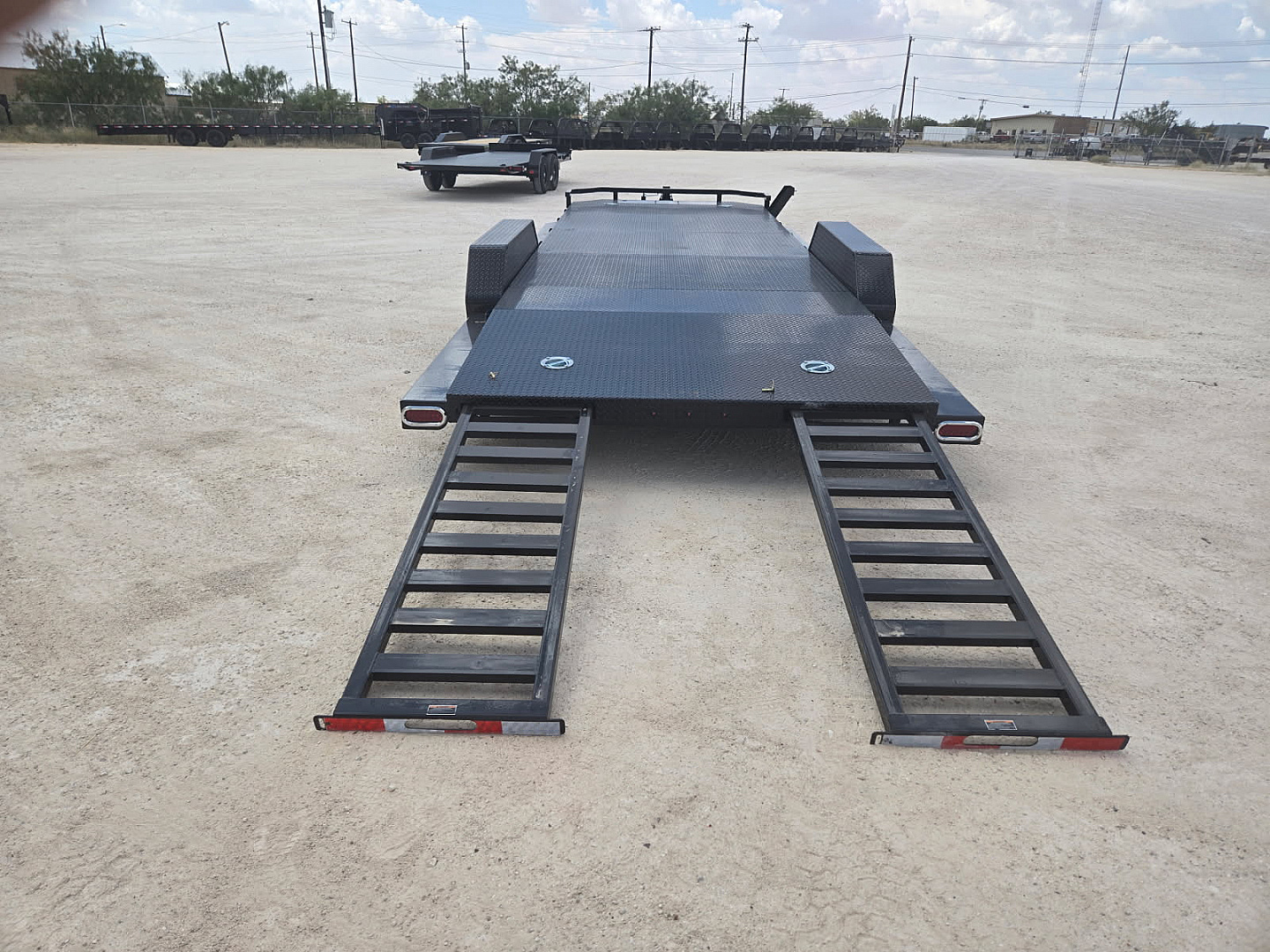 New 2026 Load Trail CZ8322052 Car Hauler