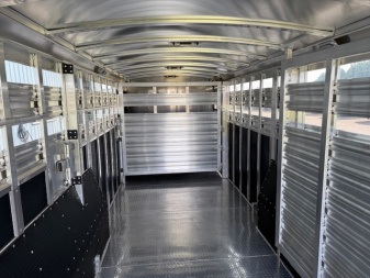 New 2025 Platinum 30' Stock/Combo