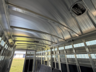 New 2025 Platinum 30' Stock/Combo